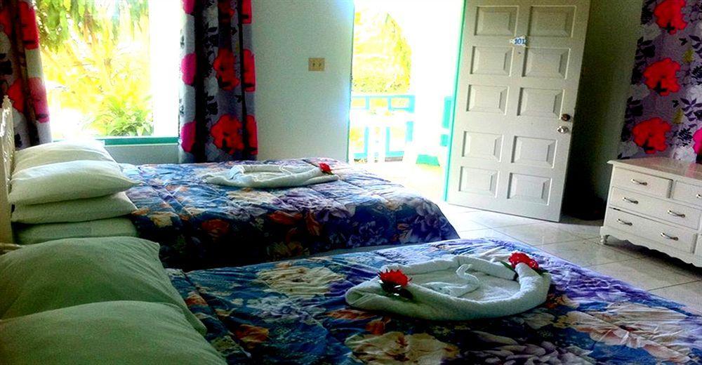 Coral Seas Beach Негрил Екстериор снимка